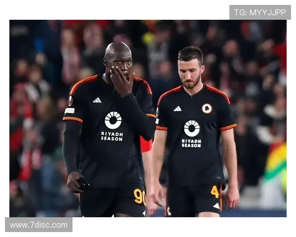 罗马球迷怒批球队表现 呼吁阵容改革